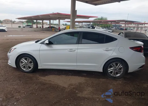 2020 Hyundai Elantra Sel z USA, uszkodzony, nr VIN 5NPD84LF4LH519089